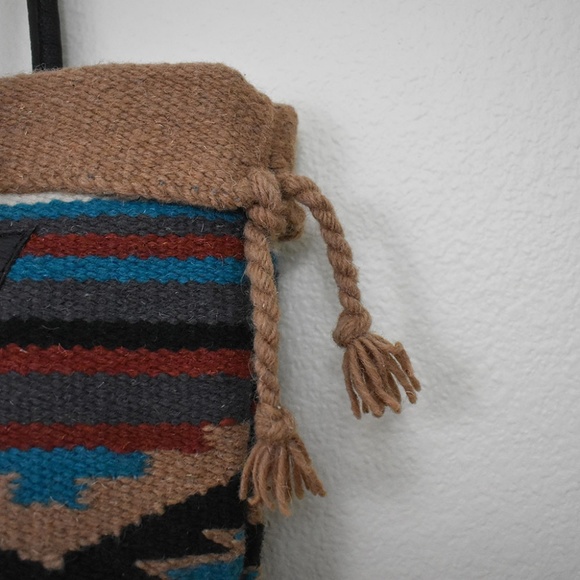 Southwest Boho Bag - Handwoven Wool Malibu Purse - Picture 8 of 8